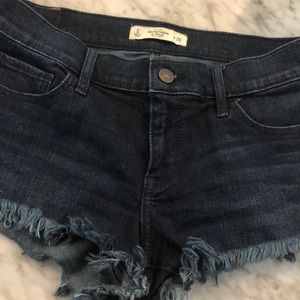 Abercrombie & Fitch cutoffs